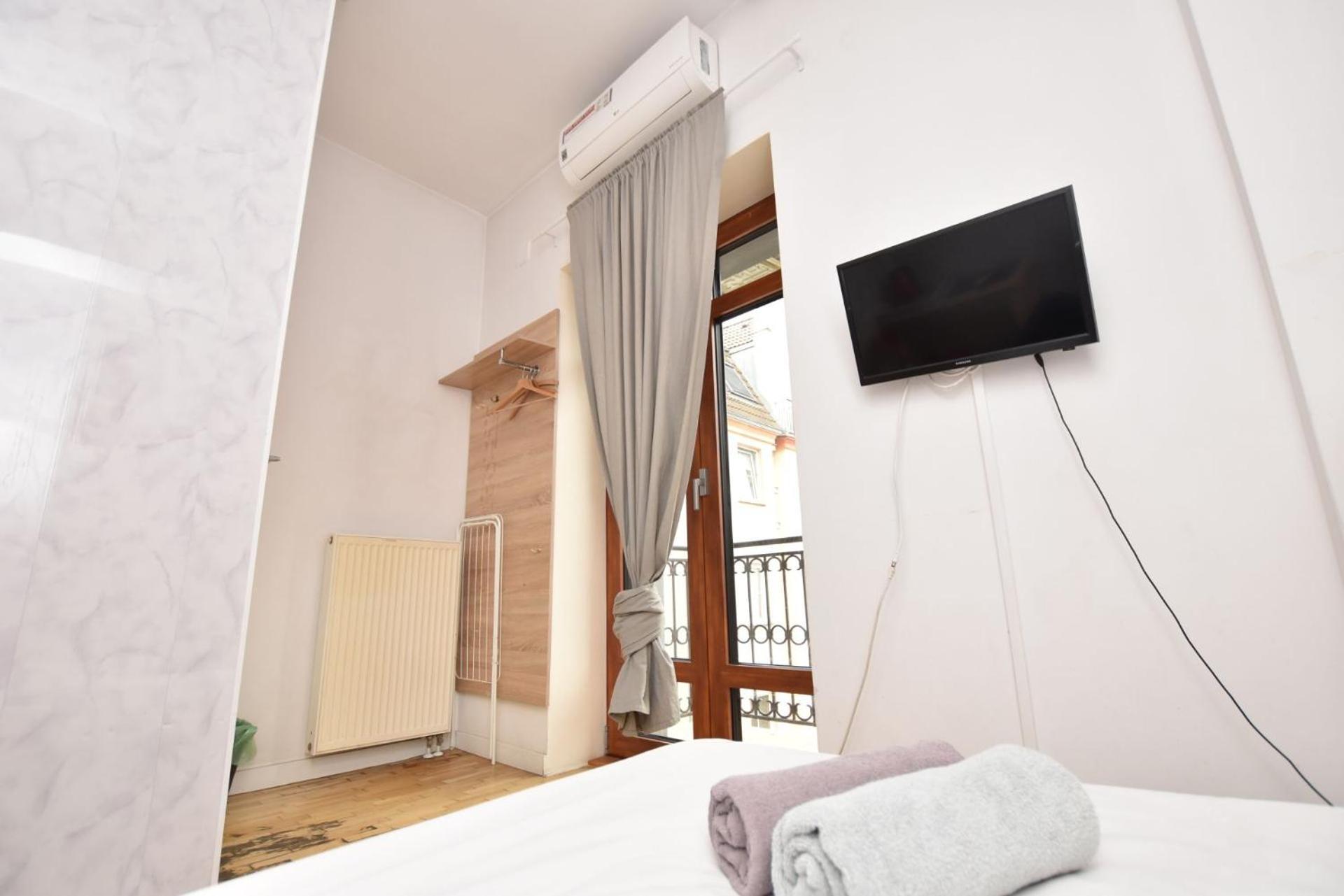 - Prywatne Hostal