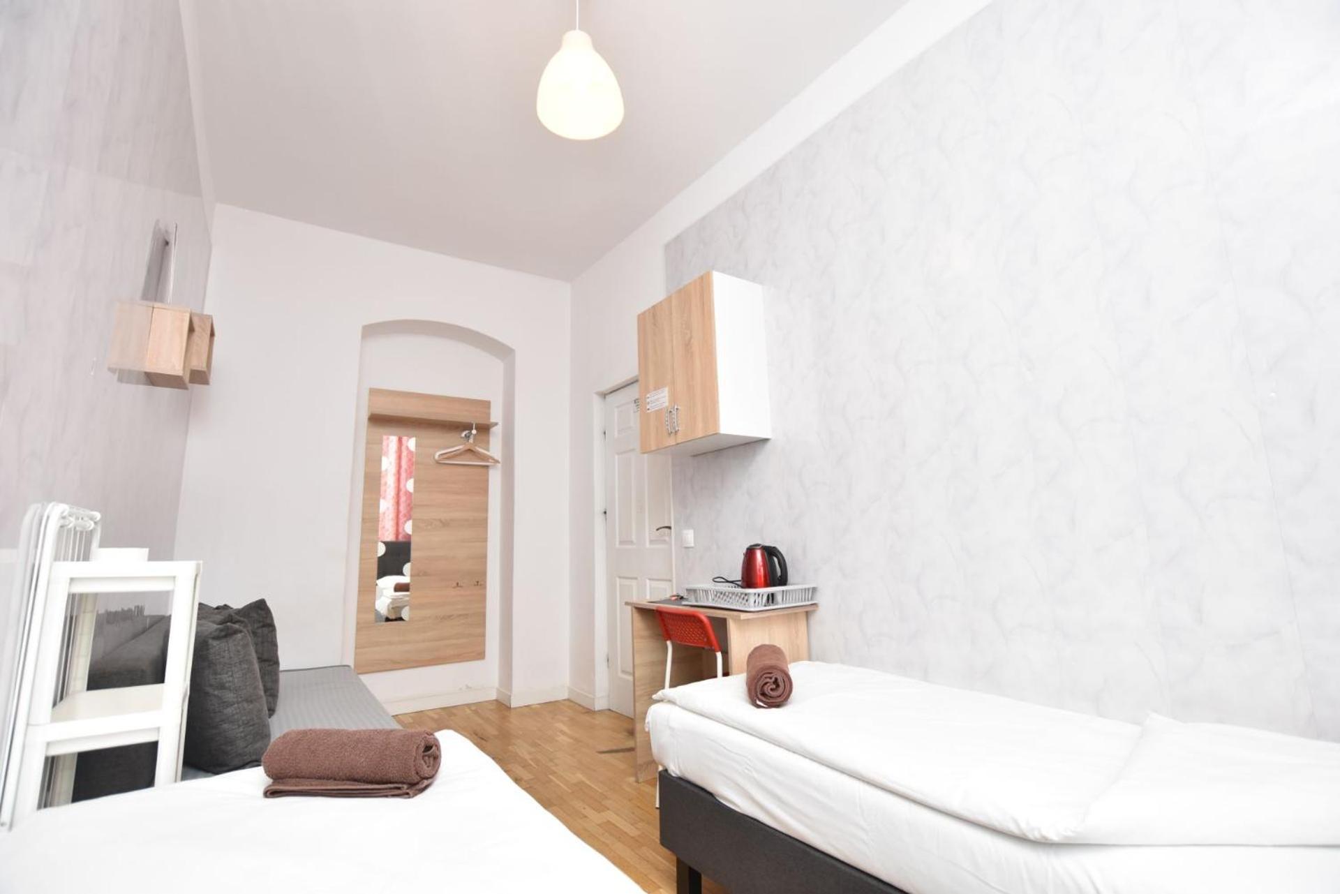 Hostal - Prywatne Breslavia